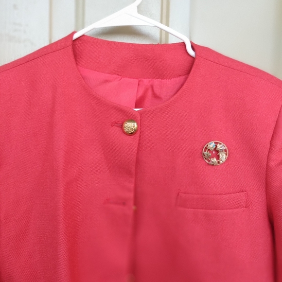 Classic Red Blazer by Strawbridge and Clothier - Picture 2 of 3